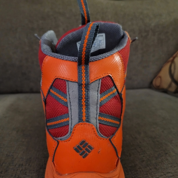 Men's Red and Orange Hiking Boots - Picture 4 of 12